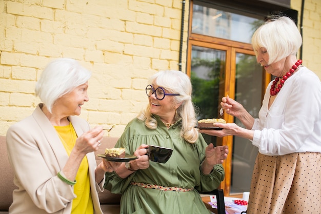 The Extraordinary Story of an 85-Year-Old Woman Who Defended Herself with a .357 Revolver